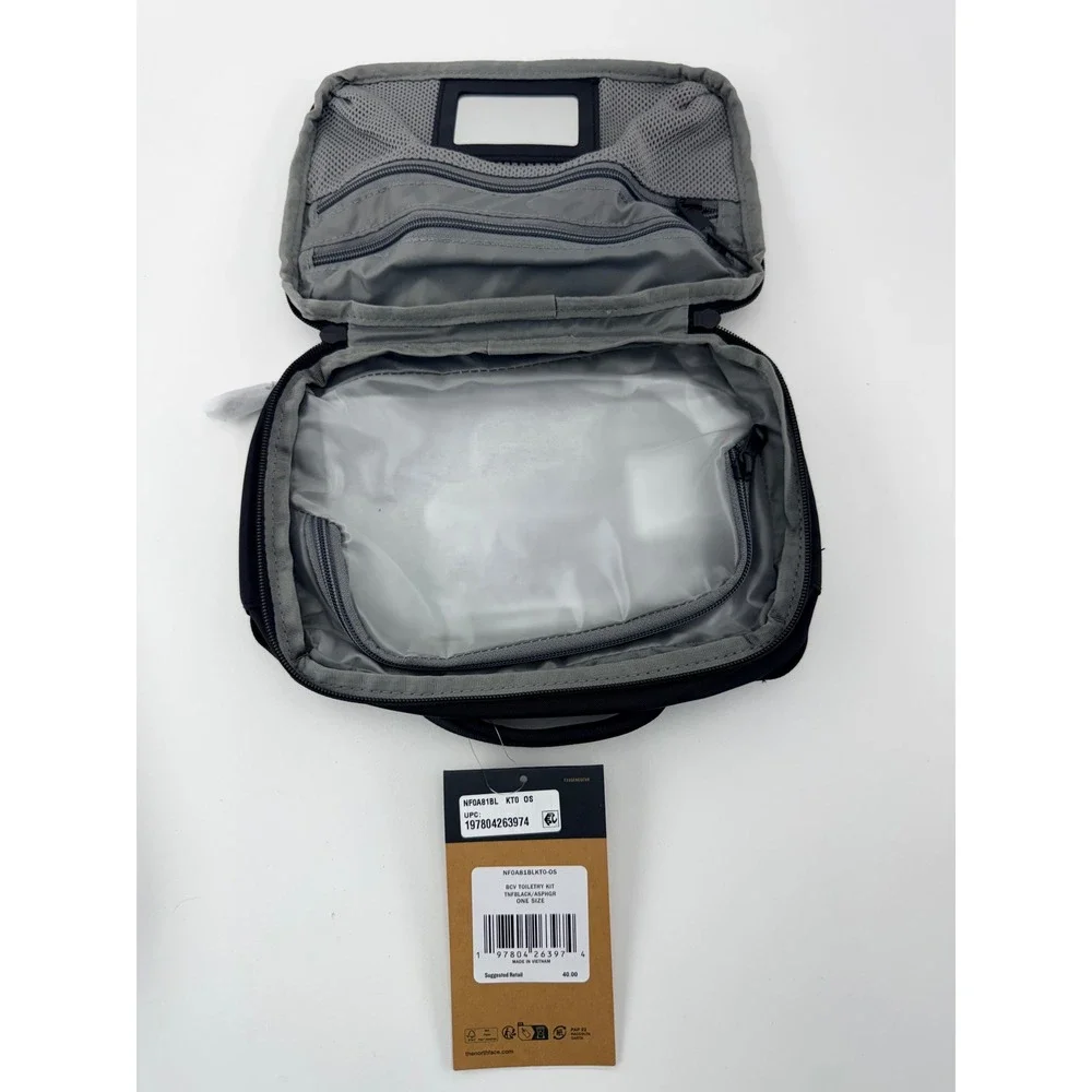 The North Face Base Camp Voyager Toiletry Kit Black NWT Travel Dopp Bag